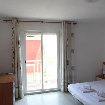 Apartment Great House One Step From The Beach. *